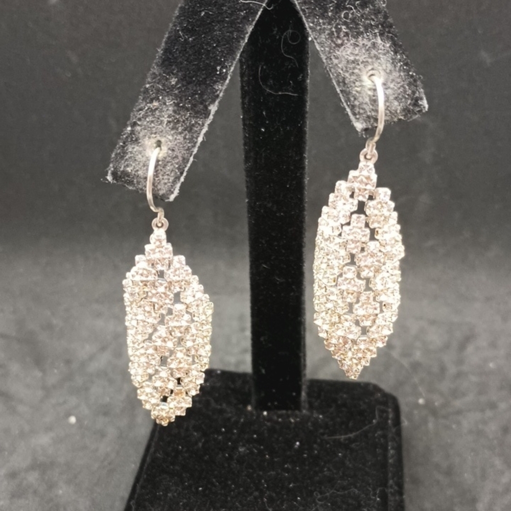 Elegant Silver Dangle Earrings